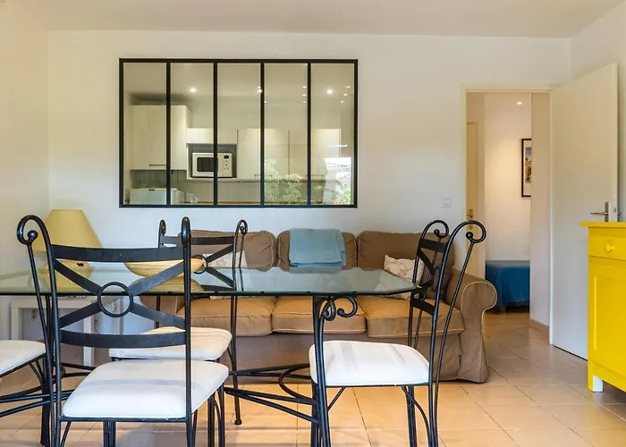 Résidence Marie Diane - Laurier Rose Apartamento