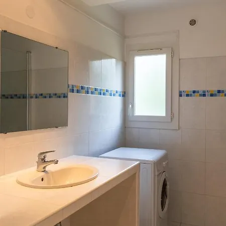 Marie Diane - Laurier Rose Lejlighed